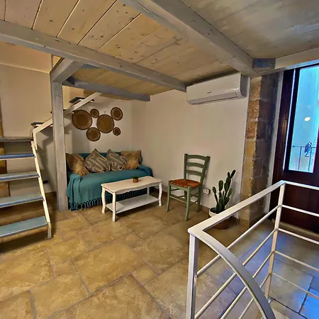 度假居 Essential *