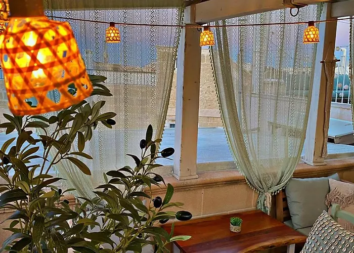 Essential בית נופש *