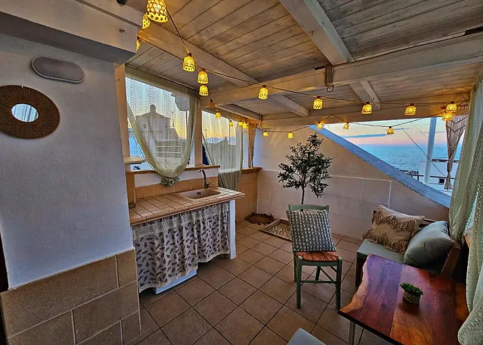 Essential Holiday home *